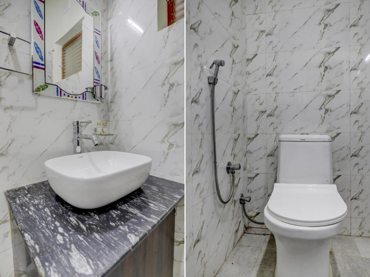 Capital O 72337 Hotel Konkan Tadka Mumbai Exteriör bild